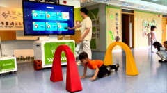 <b>正在峰会圆桌论坛环</b> 